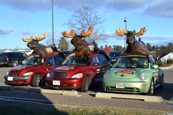 2013 11 28 funnydeliverycars 02
