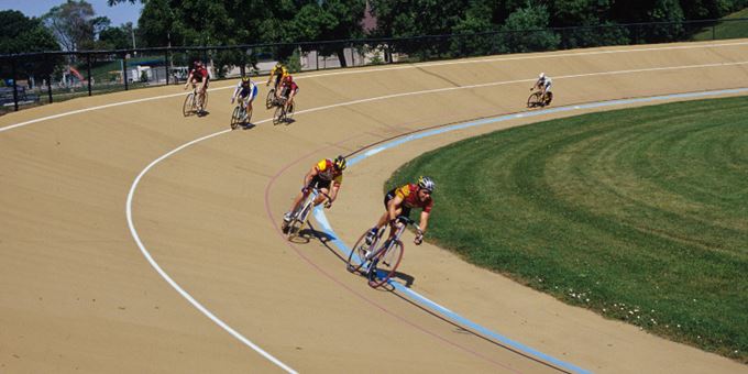 b52a72b1 1892 4290 b822 96bee237f7f4 bike racing at kenosha velodrome