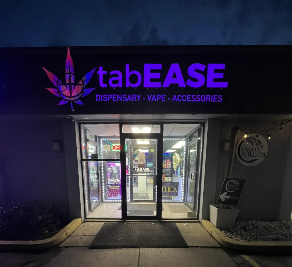 tabease waukesha store front